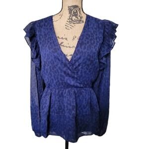 2X Torrid blue & black animal print ruffled shoulder long sleeve v-neck blouse